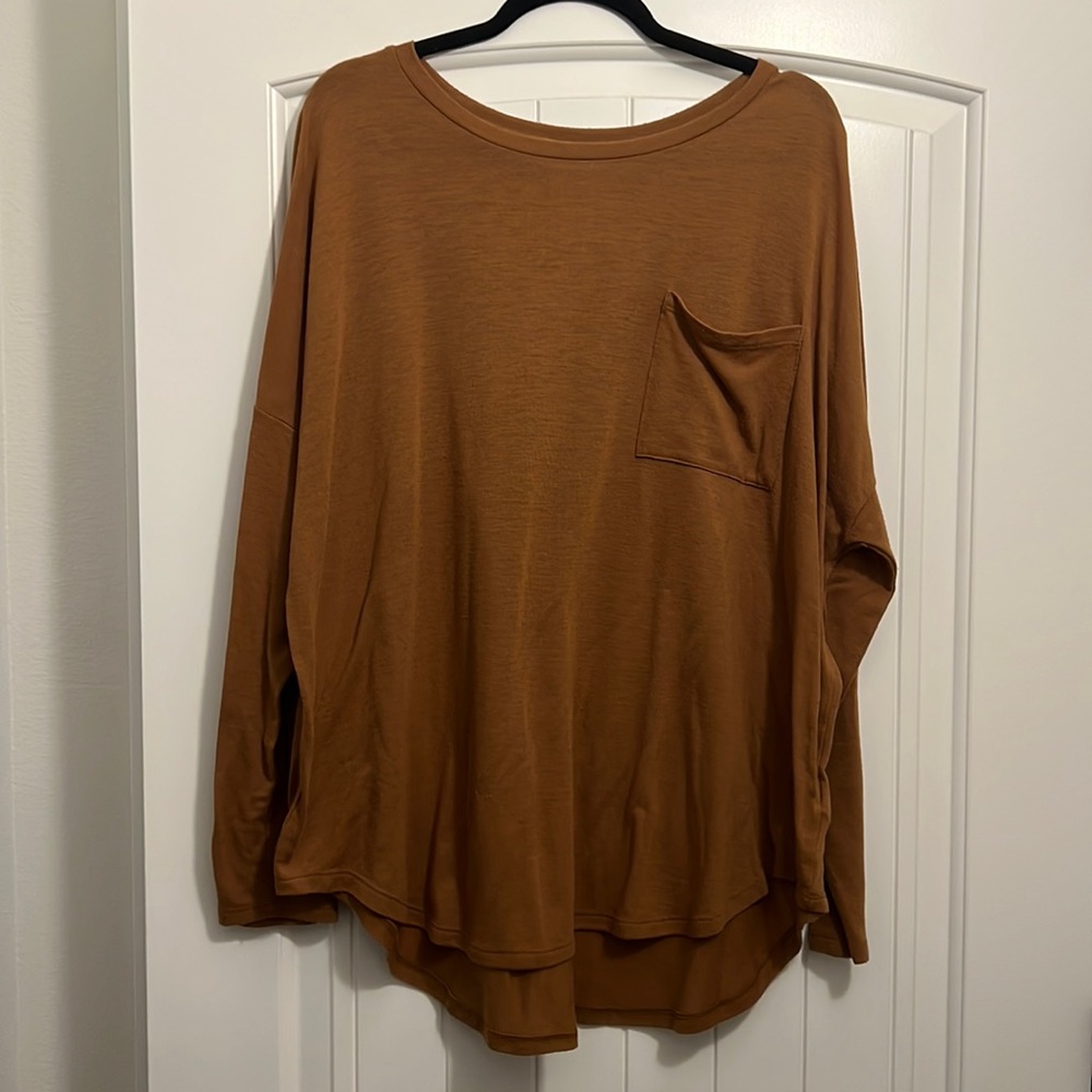 Brown Long-Sleeve Old Navy Top